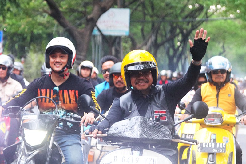 Momen Bakal Calon Wali Kota Tangerang Sachrudin Konvoi Motor Menyapa Warga - Bagian 2