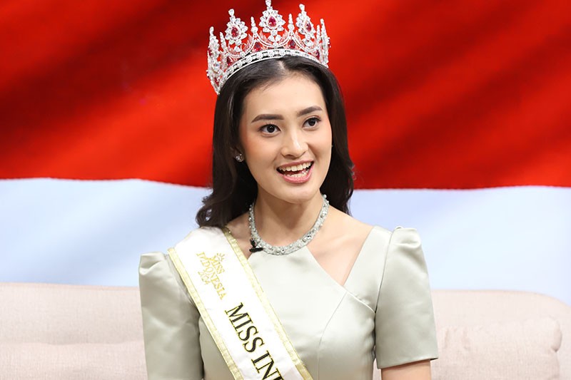 Potret Miss Indonesia 2024 Monica Sembiring Siap Menuju Ajang Miss World - Bagian 3