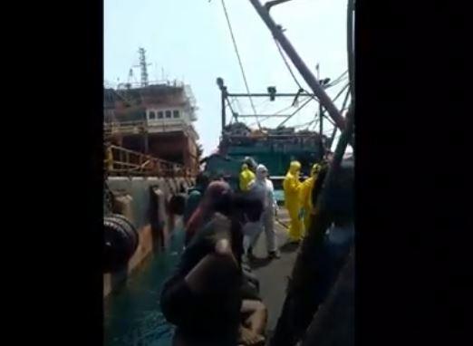 title Cerita Horor ABK KM Sri Mariana, 2 Pekan Berlayar Ditemani 6 Mayat Rekannya Cerita Horor ABK KM Sri Mariana, 2 Pekan Berlayar Ditemani 6 Mayat Rekannya
