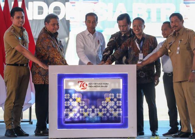 title Resmikan Pabrik Anoda di Kendal, Presiden Jokowi: Kita Akan jadi Pemasok Baterai Terbesar Resmikan Pabrik Anoda di Kendal, Presiden Jokowi: Kita Akan jadi Pemasok Baterai Terbesar