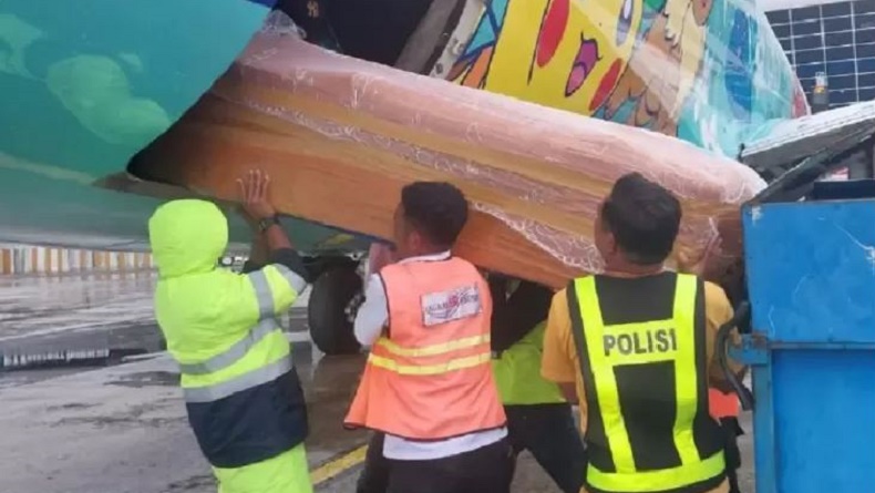 title Jenazah Pilot asal Selandia Baru Korban Penembakan KKB Diterbangkan ke Jakarta Jenazah Pilot asal Selandia Baru Korban Penembakan KKB Diterbangkan ke Jakarta