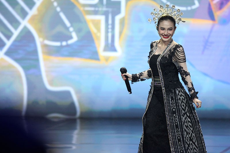 Duet Maut Wika Salim dan Arlida Putri Meriahkan Panggung Pemimpin Daerah Awards 2024 - Bagian 3