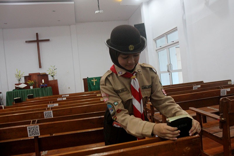 Ketika Anak-Anak Pramuka Ikuti Bakti Sosial - Bagian 3