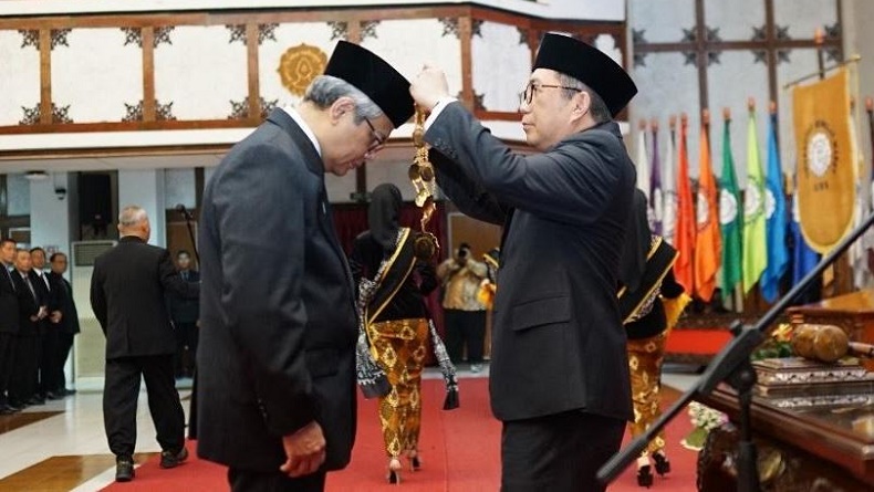 title Prof Hartono Dilantik Jadi Rektor UNS Periode 2024-2029 Prof Hartono Dilantik Jadi Rektor UNS Periode 2024-2029