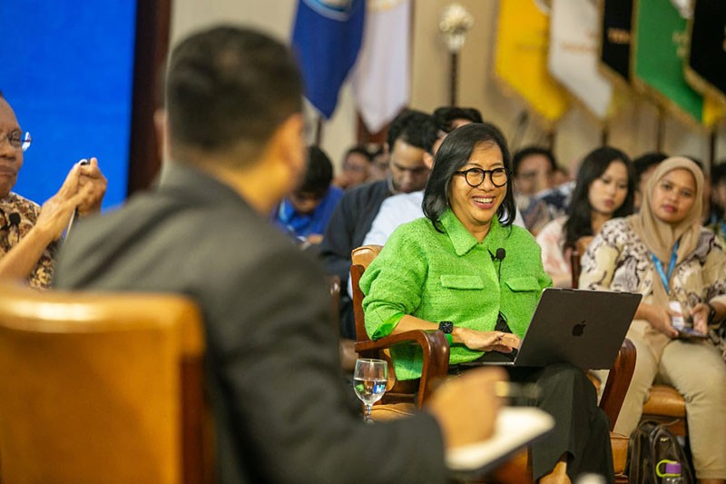 Bulaksumur Roundtable Forum Mengelola Dilema Desentralisasi dan Sustainability - Bagian 3