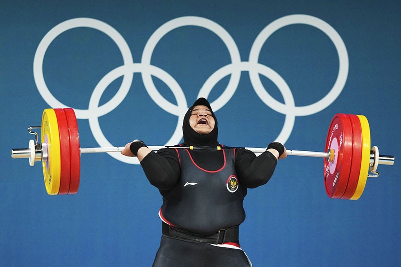 Momen Perjuangan Lifter Nurul Akmal pada Final Angkat Besi Olimpiade 2024 - Bagian 1