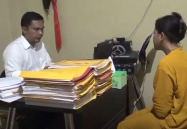 Viral Istri Live Mesum dengan Selingkuhan karena Sakit Hati pada Suami di Sidrap