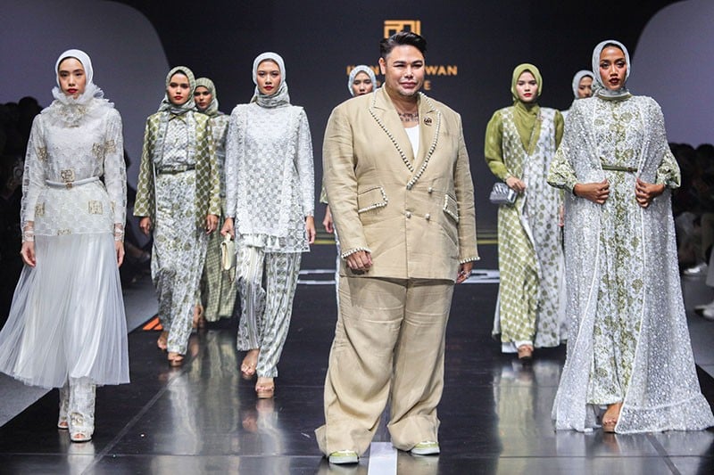 Deretan Koleksi Busana Muslim pada Hari Terakhir MUFFEST+ 2024 - Bagian 5