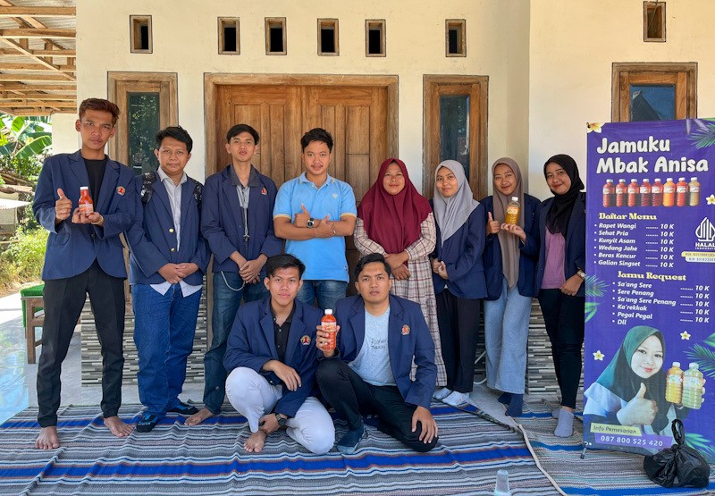 Kembangkan Pengetahuan Pelaku UMKM, Mahasiswa KKN 11 UNIRA Berikan Pelatihan Digital Marketing - Bagian 1