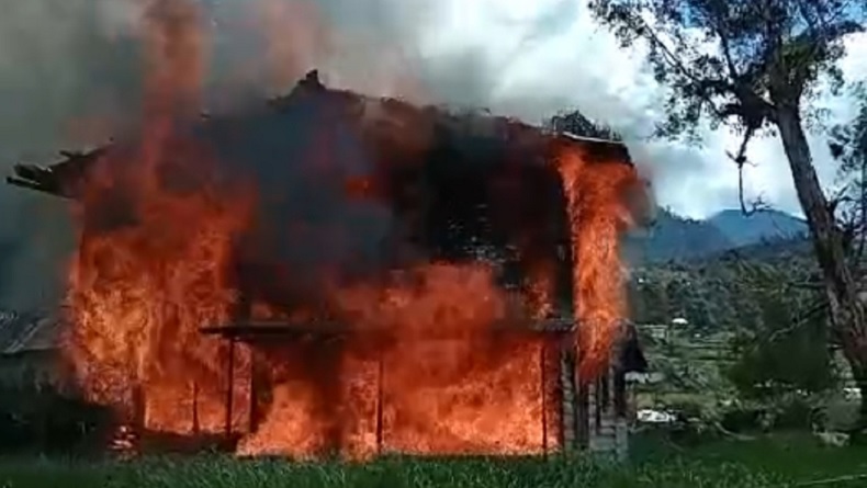 Polres Puncak Selidiki Penyebab Kebakaran Bangunan Perpustakaan Sekolah Alkitab