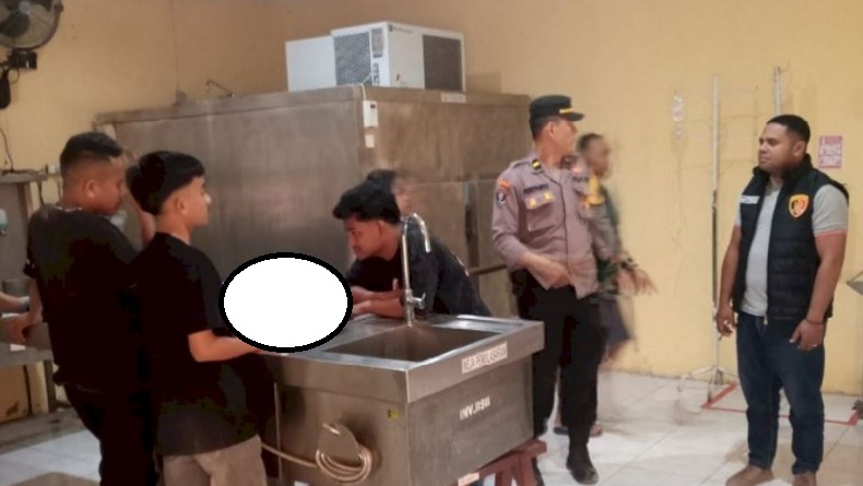 title Pesta Nikah Berujung Ricuh di Kupang NTT, 1 Remaja Tewas Dikeroyok Pesta Nikah Berujung Ricuh di Kupang NTT, 1 Remaja Tewas Dikeroyok