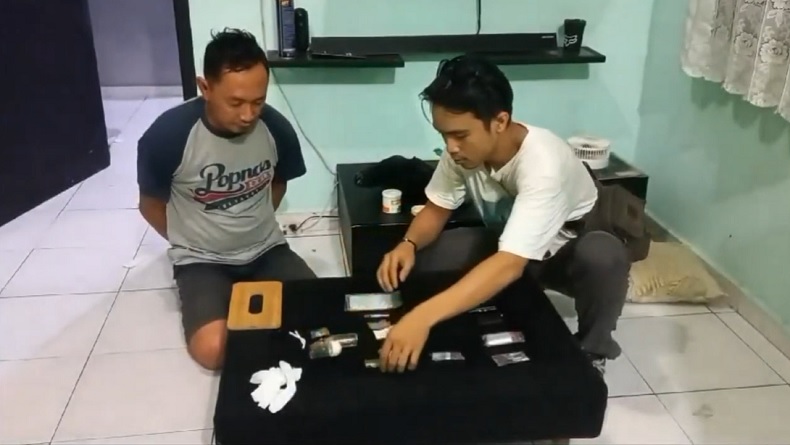 3 ASN di Tanjung Pinang Ditangkap Polisi, Pil Ekstasi dan Alat Isap Sabu Disita