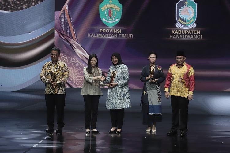 Dorong Sport Tourism, Bupati Banyuwangi Raih Pemimpin Daerah Awards 2024