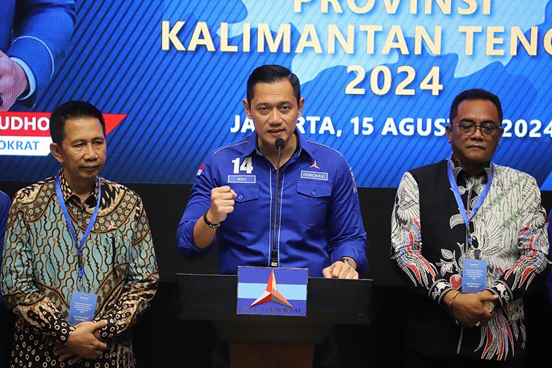 Partai Demokrat Serahkan Surat Rekomendasi kepada Puluhan Calon Kepala Daerah - Bagian 2