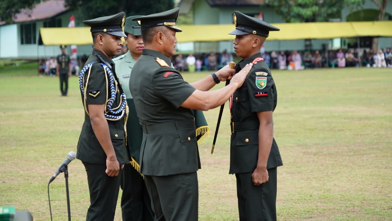 100 Prajurit Dilantik, Prada Hendri David Rehan Lulusan Terbaik Prasis Dikmata TNI AD 2024
