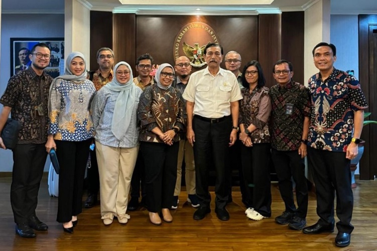 Luhut Binsar Pandjaitan Apresiasi Semen Hijau SIG, Ubah Industri Konstruksi dan Indonesia