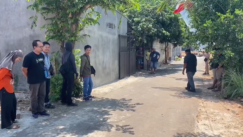 title Niat Menolong, Pria di Tuban Malah Tewas Ditikam Suami Perempuan yang Diantarnya Pulang Niat Menolong, Pria di Tuban Malah Tewas Ditikam Suami Perempuan yang Diantarnya Pulang