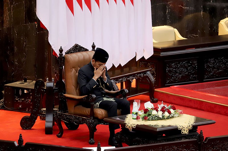 Momen Presiden Jokowi Pidato Kenegaraan Jelang Purnatugas - Bagian 6