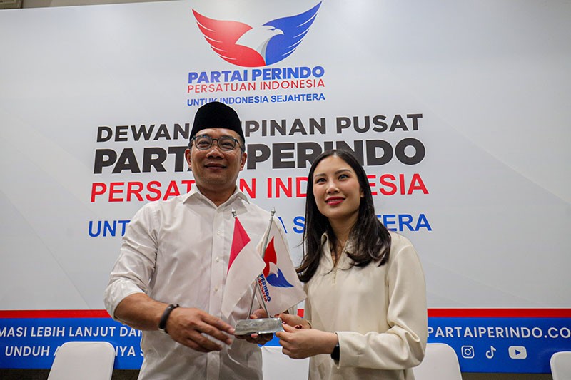 Ketum Partai Perindo Angela Tanoesoedibjo Bertemu Bakal Calon Gubernur DKI Jakarta Ridwan Kamil - Bagian 1