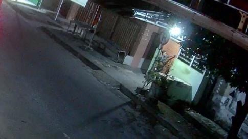Kantin Mualaf Pasar Mentok Dibobol Maling, Aksi Pelaku Terekam CCTV