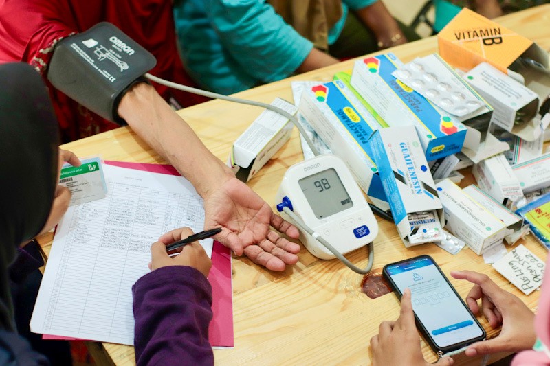 Program Cek Kesehatan Gratis Digelar Mahasiswa KKN UIN Jakarta - Bagian 3