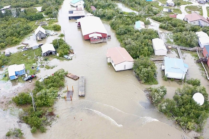 Gawat! Es Alaska Mencair, Permukiman Dilanda Banjir  - Bagian 4