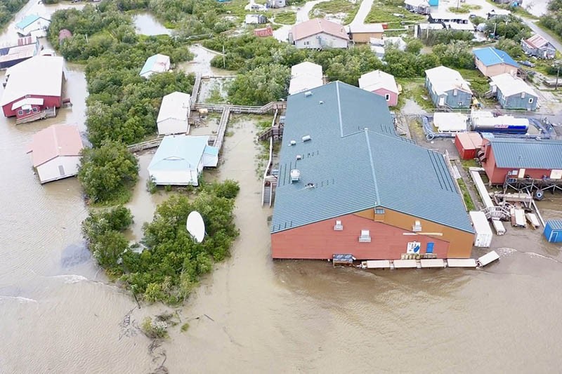 Gawat! Es Alaska Mencair, Permukiman Dilanda Banjir  - Bagian 3