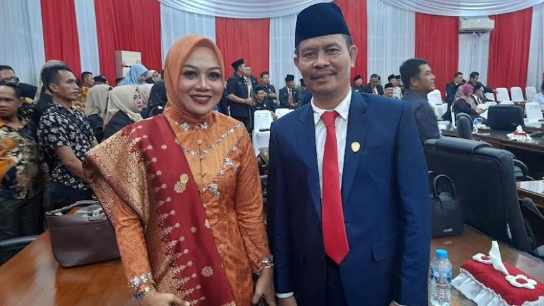 title 2 Kader Partai Perindo Dilantik Jadi Anggota DPRD Bengkulu, Edi Hariyanto dan Rina Sulastry 2 Kader Partai Perindo Dilantik Jadi Anggota DPRD Bengkulu, Edi Hariyanto dan Rina Sulastry
