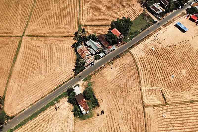 Kekeringan, Desa Pajukukang Maros Dapat Bantuan Air Bersih - Bagian 4