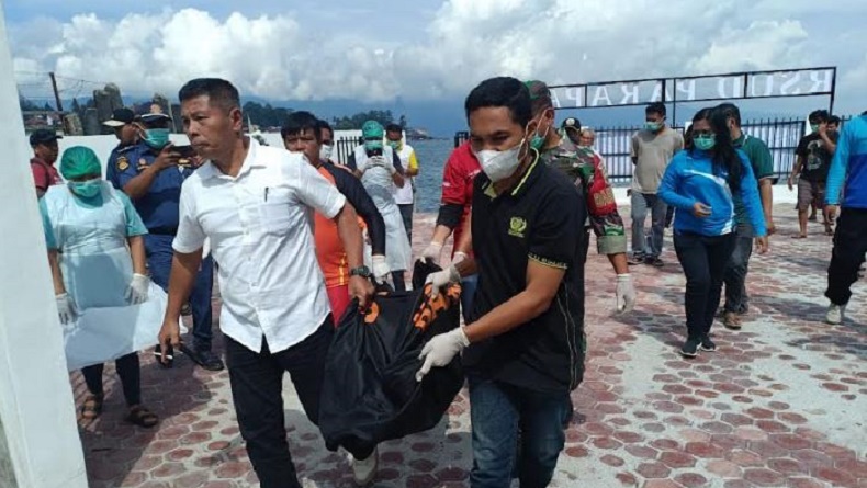 Perempuan asal Pematangsiantar Ditemukan Tewas Tenggelam di Danau Toba