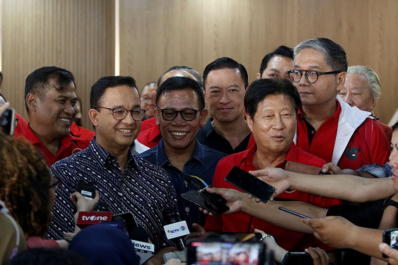 Anies Baswedan Ditemani Tom Lembong Datangi Kantor PDIP Bahas Pilkada 2024 - Bagian 3