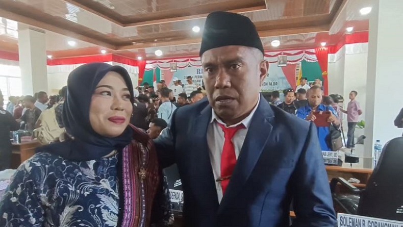 title 2 Kader Partai Perindo Jadi Anggota DPRD Alor, Bertekad Perjuangkan Aspirasi Rakyat 2 Kader Partai Perindo Jadi Anggota DPRD Alor, Bertekad Perjuangkan Aspirasi Rakyat