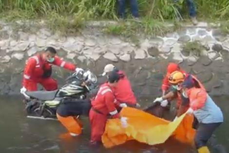 Geger Pria Tewas Tertindih Motor di Selokan Mataram Sleman