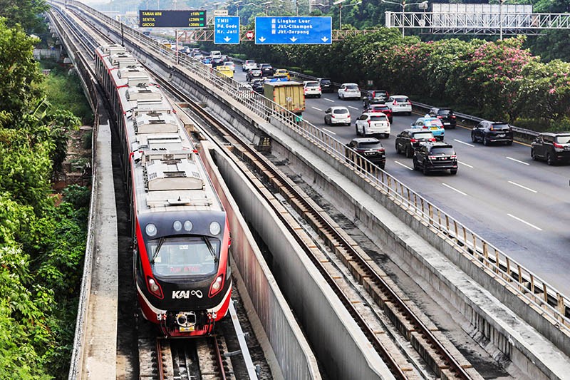 LRT Jabodebek Tambah Jumlah Perjalanan Menjadi 358 Trip per Hari - Bagian 3