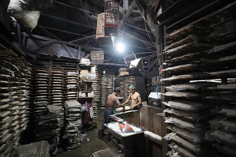 Begini Proses Pembuatan Oncom - Bagian 4