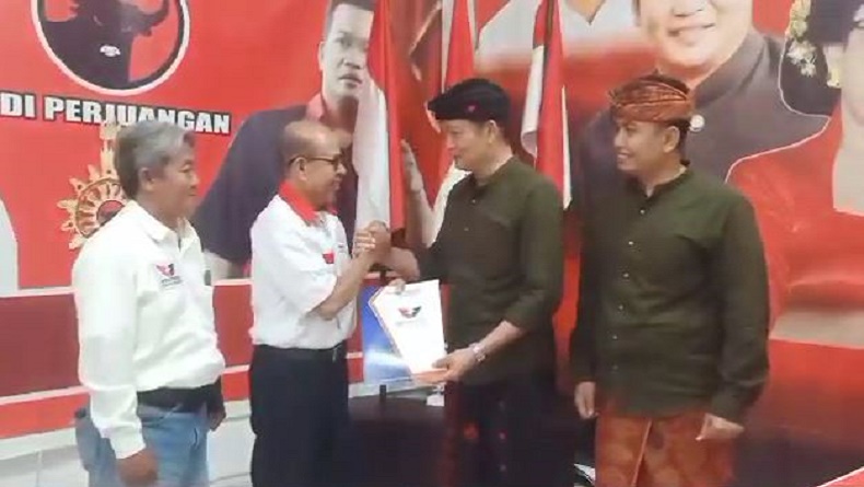 title Partai Perindo Dukung Kembang-Ipat Jelang Pendaftaran KPU di Pilkada Jembrana Partai Perindo Dukung Kembang-Ipat Jelang Pendaftaran KPU di Pilkada Jembrana