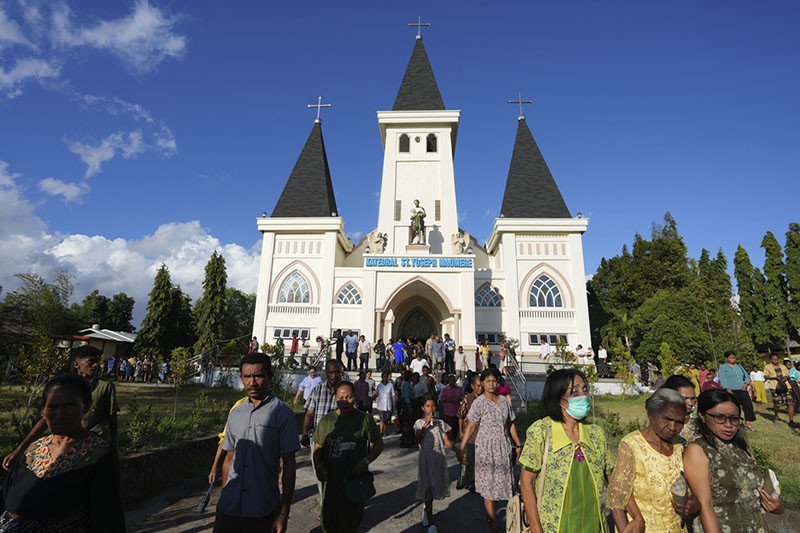 Potret Kamar Paus Yohanes Paulus II yang Sederhana Ketika Bermalam di NTT Tahun 1989 - Bagian 2