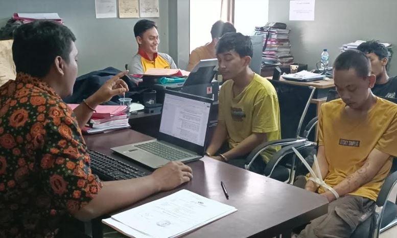 Terjerat Utang Judi Online, Pria di Pandeglang Nekat Curi Motor Mantan Istri