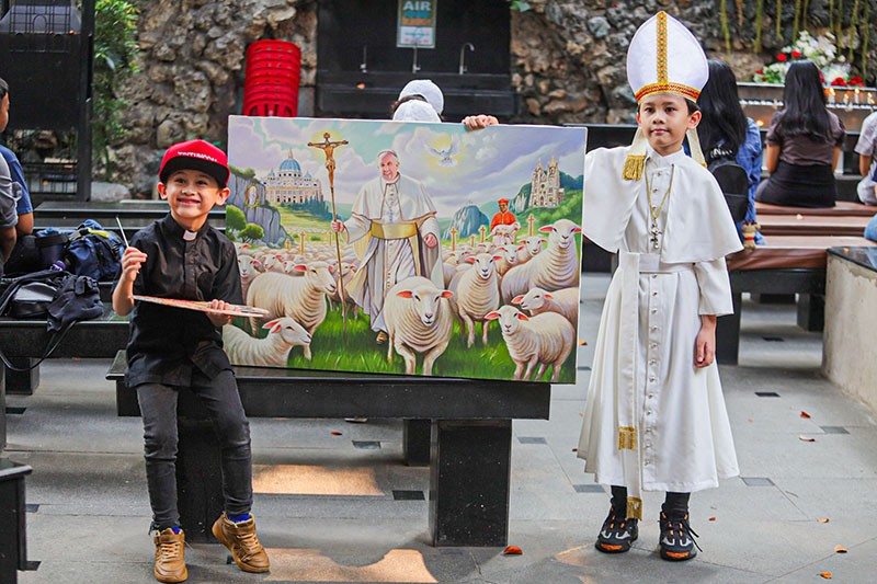 Suasana Gereja Katedral Jakarta Siap Menyambut Paus Fransiskus - Bagian 4