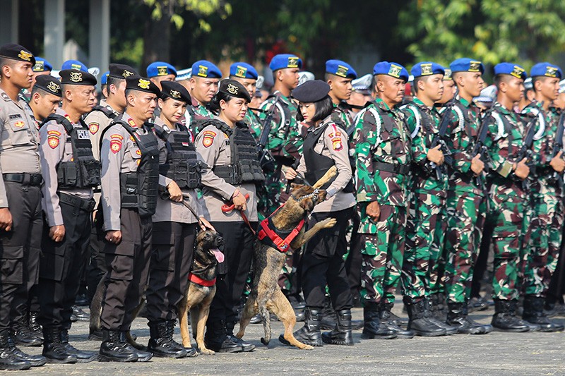Ribuan Pasukan Gabungan TNI-Polri Amankan Kunjungan Paus Fransiskus dan ISF 2024 - Bagian 2
