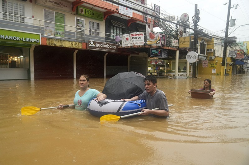 Filipina Dihantam Badai Tropis Yagi - Bagian 3