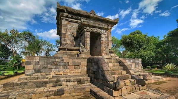 title Mengenal Kanjuruhan, Kerajaan Tertua di Jawa Timur Dipimpin Raja Gajayana Mengenal Kanjuruhan, Kerajaan Tertua di Jawa Timur Dipimpin Raja Gajayana