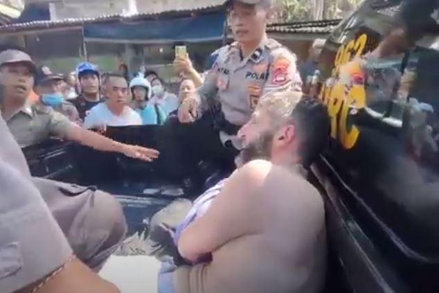 Bule Rusia Viral Rampas Mobil Taksi Online di Bali Ditahan, Ternyata Investor Asing
