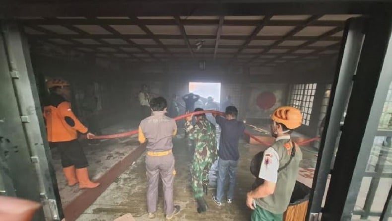 title 9 Fakta Kebakaran Wisata Jatim Park 3 Kota Batu, Nomor 7 Ungkap Sumber Api 9 Fakta Kebakaran Wisata Jatim Park 3 Kota Batu, Nomor 7 Ungkap Sumber Api