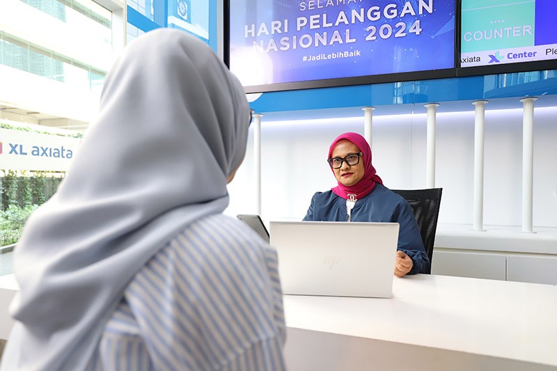 Ketika Para Direktur Terjun Langsung Layani Pelanggan - Bagian 4