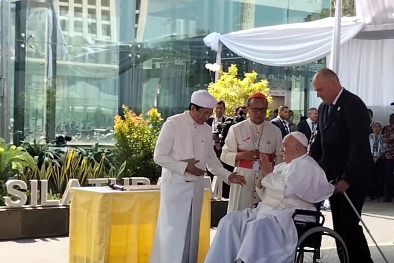 Paus Fransiskus Disambut Hangat Imam Besar Masjid Istiqlal, Diajak Lihat Terowongan Silaturahim - Bagian 2