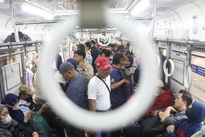 Tiket KRL Jabodetabek Berbasis NIK Diterapkan Tahun 2025 - Bagian 3