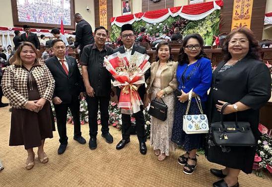 title Kader Perindo Normans Luntungan Dilantik jadi Anggota DPRD Sulut, Janji Sejahterakan Warga Kader Perindo Normans Luntungan Dilantik jadi Anggota DPRD Sulut, Janji Sejahterakan Warga