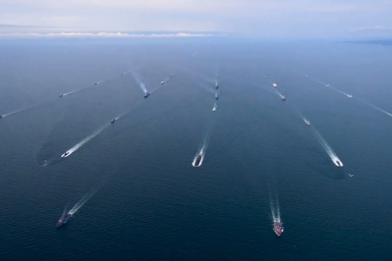 Latihan Perang Skala Besar, Fregat AL Rusia Luncurkan Rudal Jelajah Jarak Jauh - Bagian 4