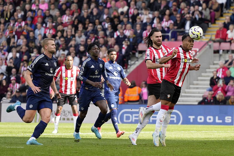 Setan Merah Ngamuk, Man United Gulung Southampton 0-3 - Bagian 2